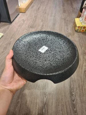 Dĩa trang trí 25 cm đen không vệt