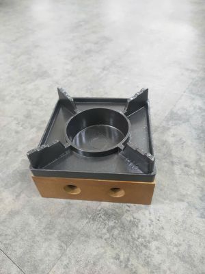 Bếp Cồn Gang Khung Gỗ Vuông 16 cm (L1)